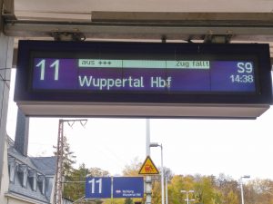 Endstation Vohwinkel: Die Bahn muss erneut die Strecke zwischen Vohwinkel und Düsseldorf-Hauptbahnhof sechs Wochen sperren. Der Termin steht noch nicht fest.